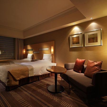 Hotel Okura Fukuoka Фукуока Екстер'єр фото