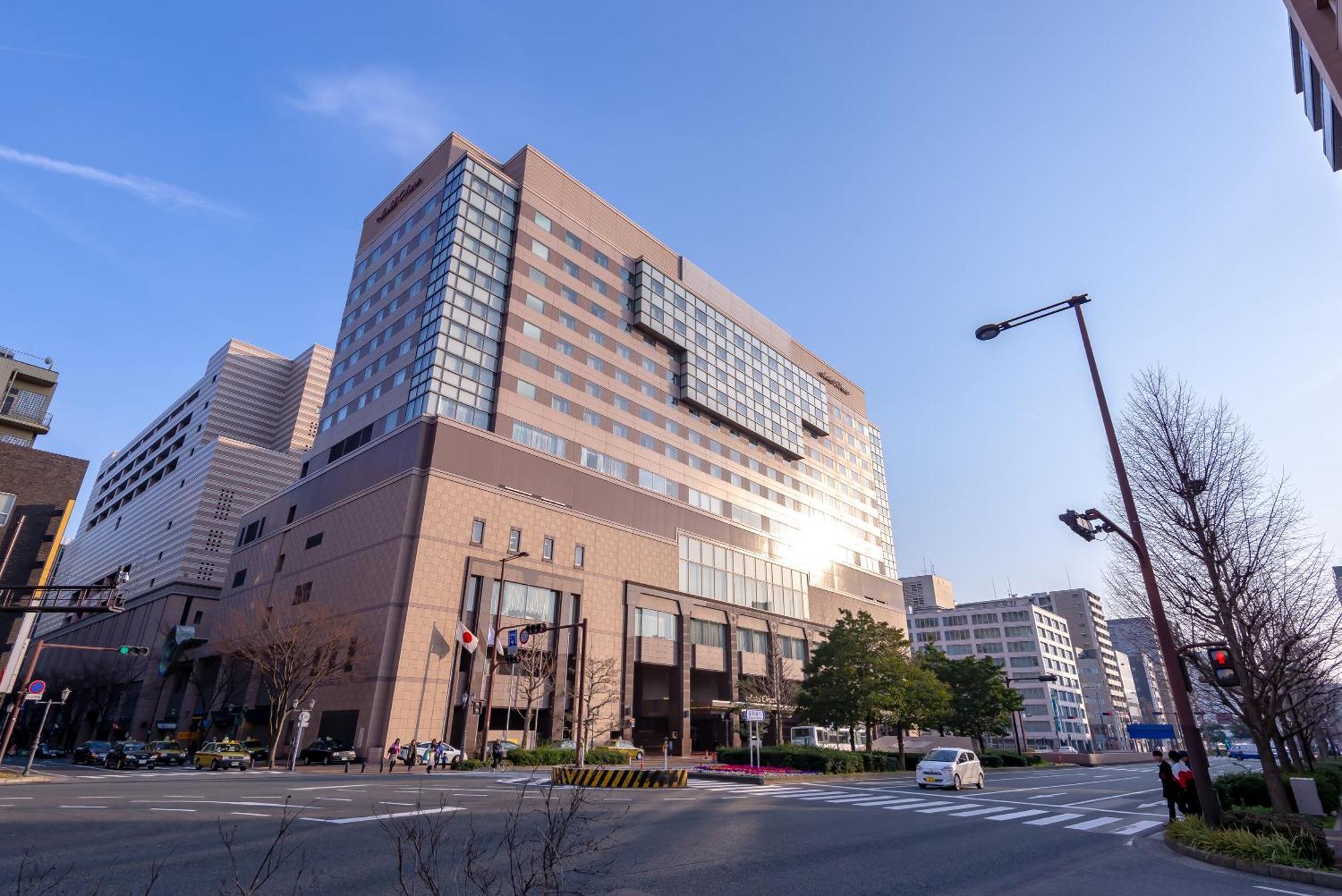 Hotel Okura Fukuoka Фукуока Екстер'єр фото Nagoya University Hospital