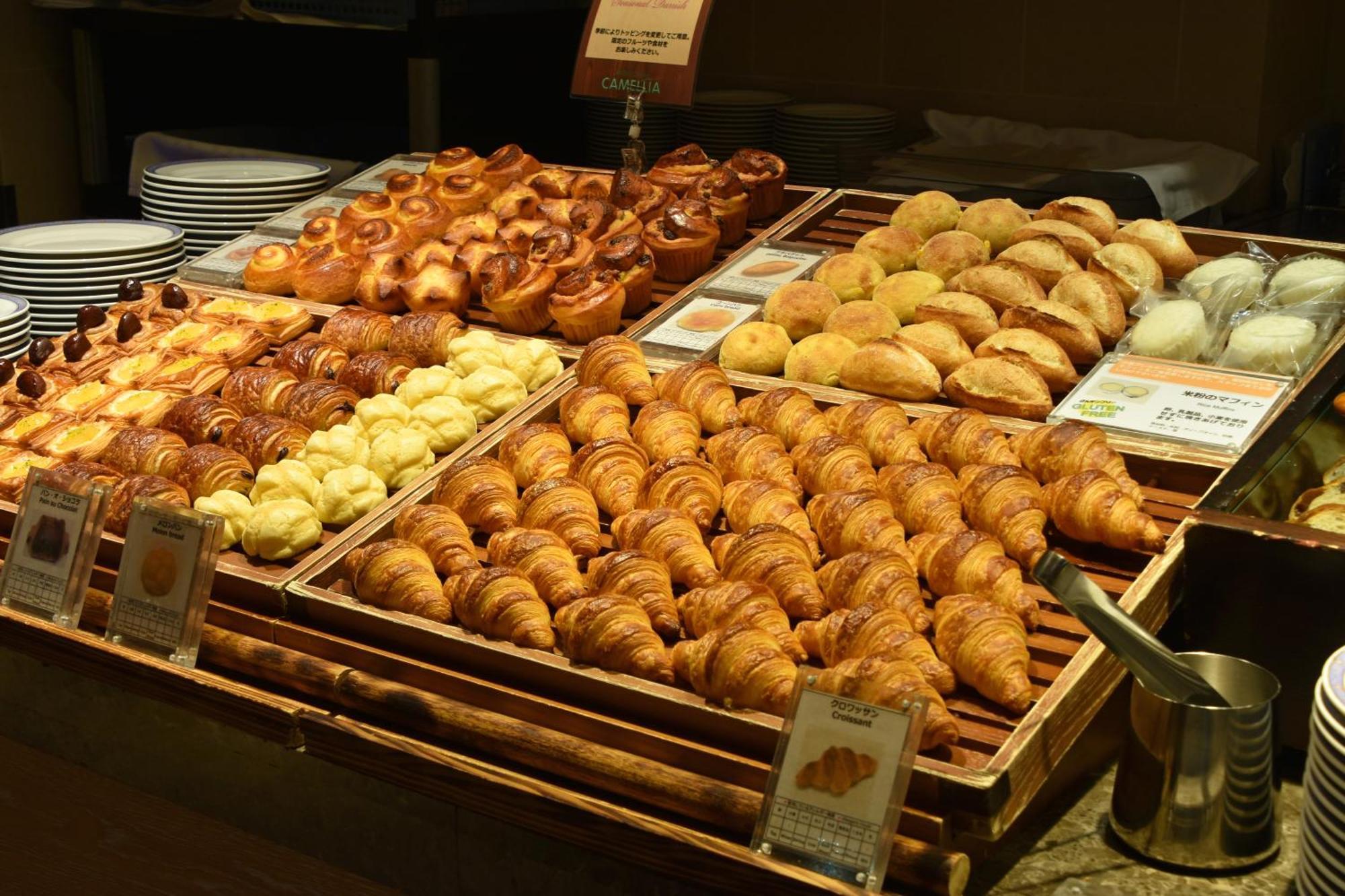 Hotel Okura Fukuoka Фукуока Екстер'єр фото Swedish pastries